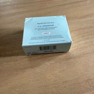Skinceuticals HA Intensifier